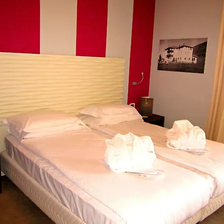 Cristallo Wellness فندق أبريكا